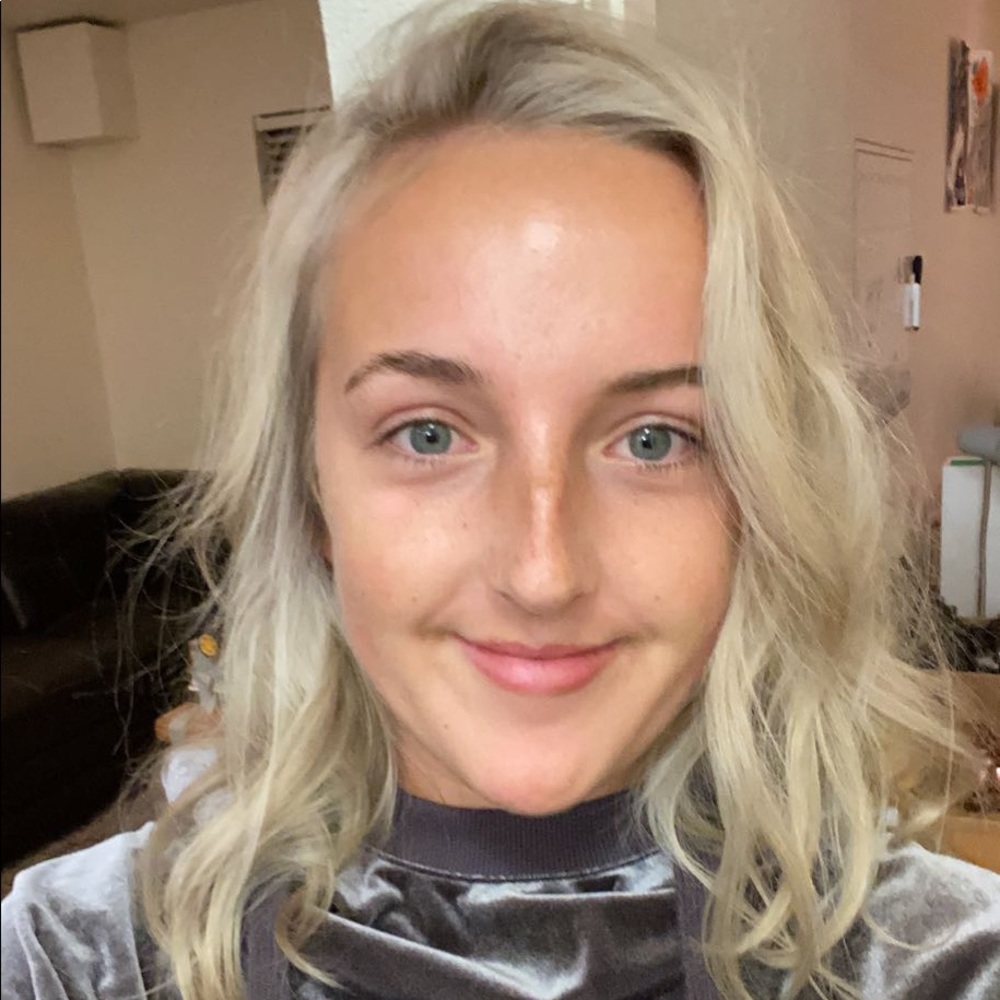 Meet your Posher, Juliana